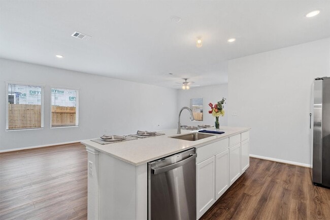 Building Photo - 249 Crystal Brook Dr