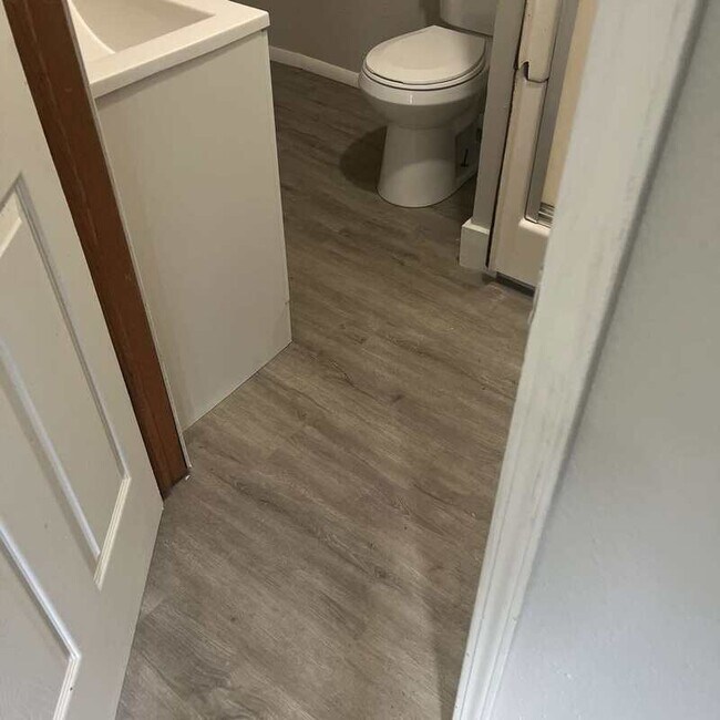 Building Photo - 3233 W 50th St