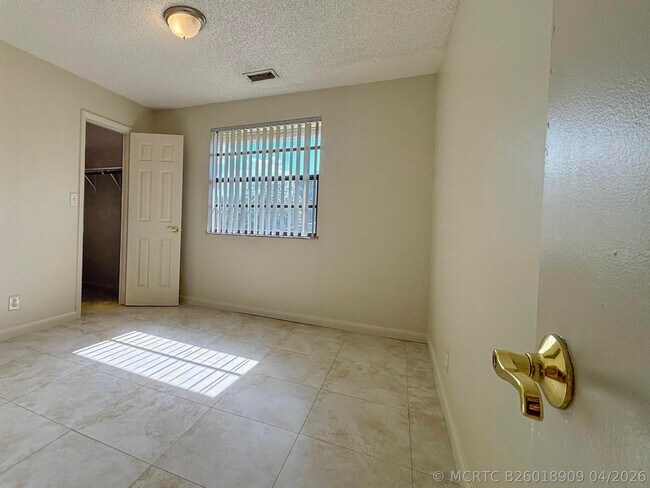 Building Photo - 10901 NW 45th St