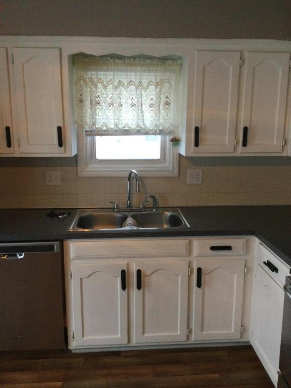 Building Photo - 8421 E 170th St