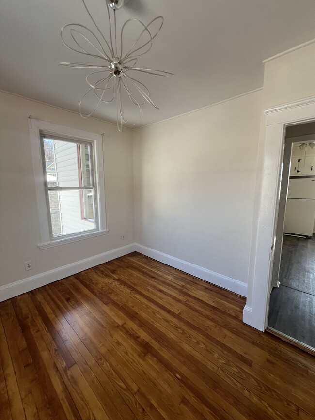 Bedroom 2 - 32 Pleasant St