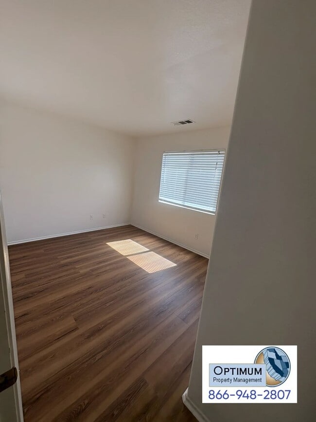 Building Photo - Beautifully designed 4-bedroom, 2.5-bathroom home