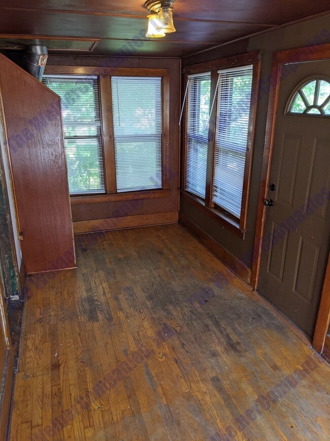 Building Photo - Available August 2026!