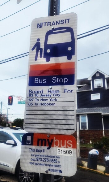 Bus stop at corner - 3713 Bergen Tpke