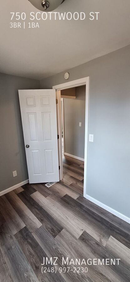 Building Photo - 750 Scottwood St