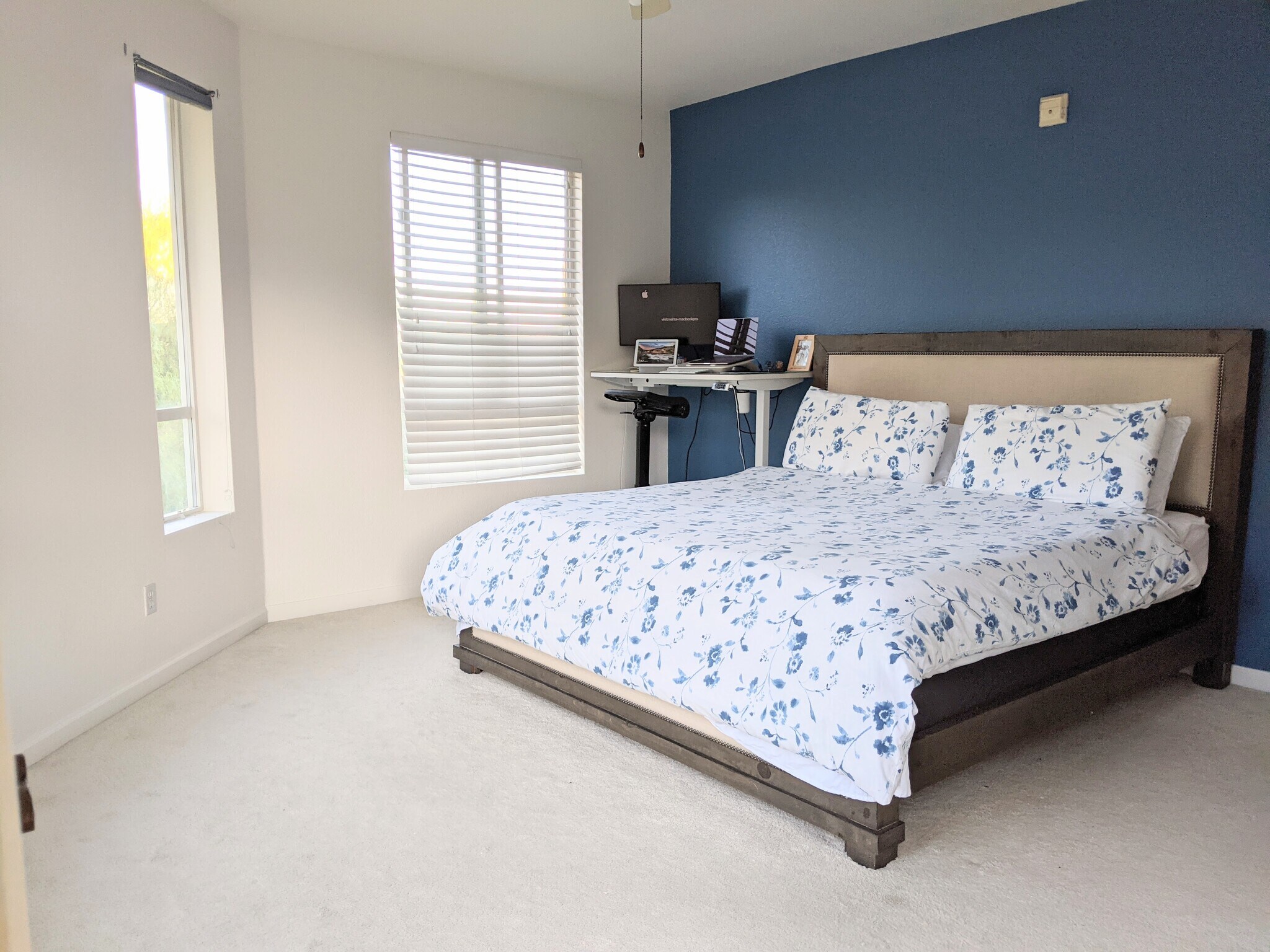 Building Photo - 464 Tower Hill Ave