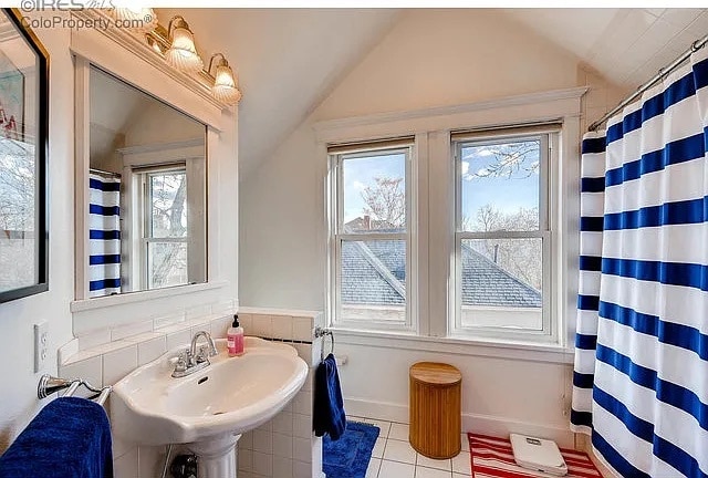 Building Photo - 1618 Spruce St