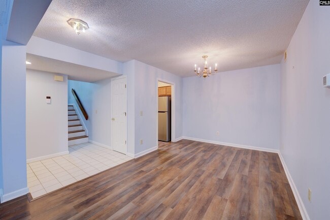 Building Photo - 106 Huntcliff Dr