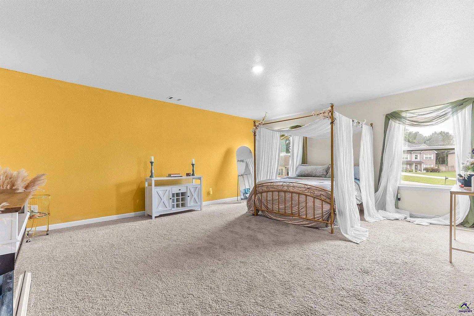 Building Photo - 3335 Bridgewood Dr