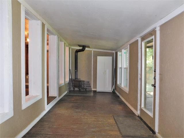 Building Photo - 554 Jay St