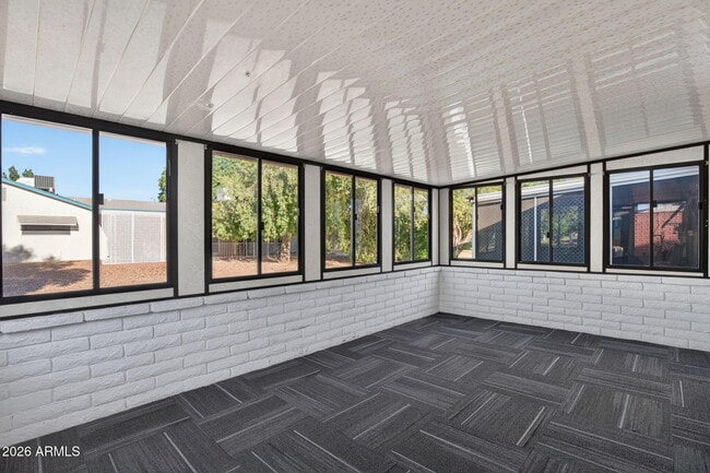 Building Photo - 10123 N 96th Ave