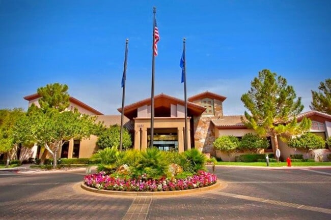 Building Photo - **WONDERFUL SINGLE STORY HOME IN 55+ "SUN CITY ANTHEM SOLERA!!"