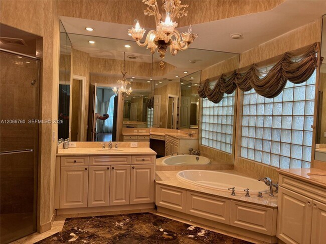 Building Photo - 891 Captiva Dr