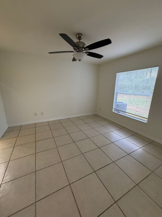 Building Photo - 4608 Douglas Ln