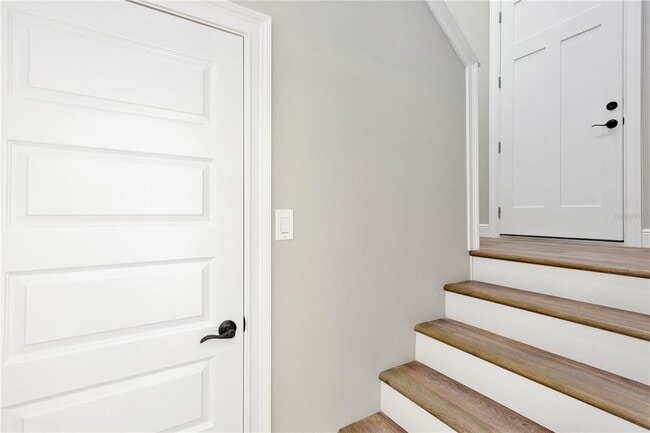 Building Photo - 1604 Rowland Dr