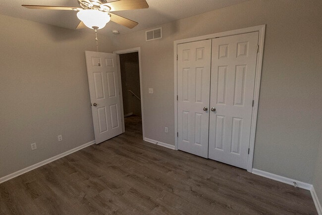 Building Photo - 3910 Snowy Owl Dr