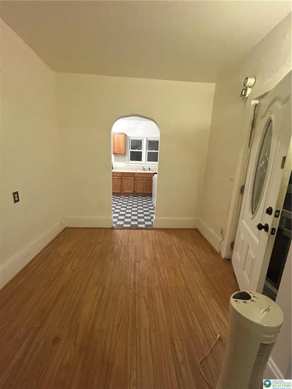 Building Photo - 610 Folk St