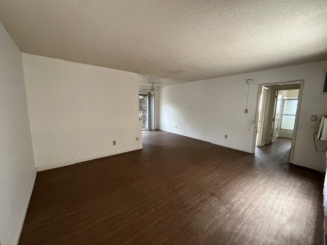 Floorplan - 3357 Oakhurst Ave.