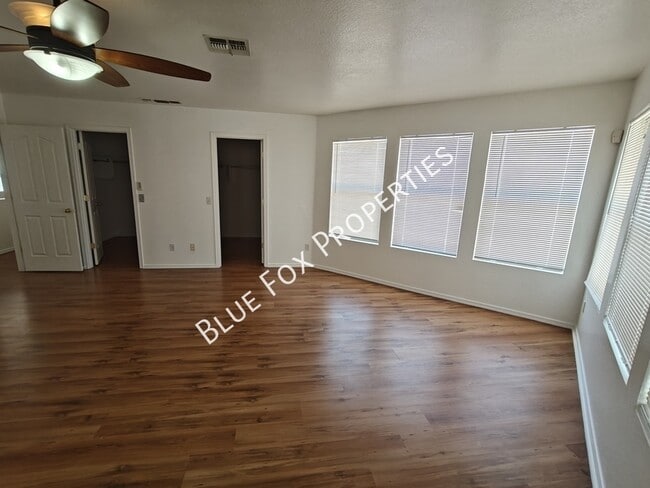 Building Photo - 3421 N Green Gulch Ct