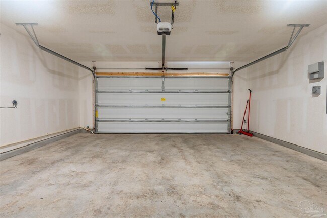 Building Photo - 2850 Patriot Ridge Dr
