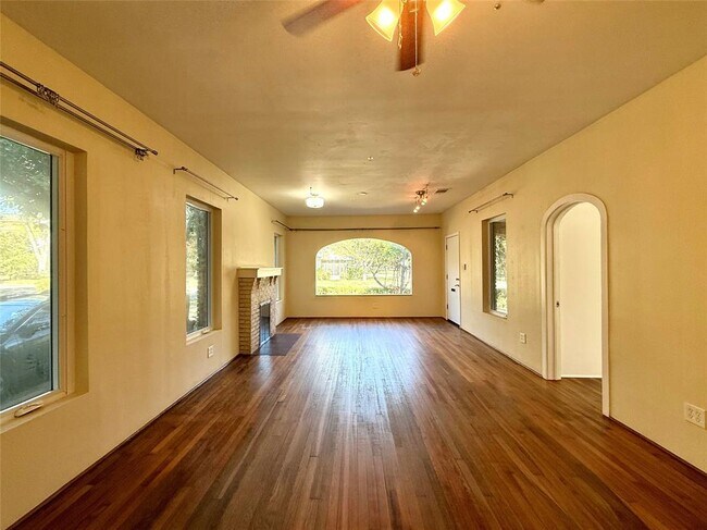 Building Photo - 3100 Wheeler St