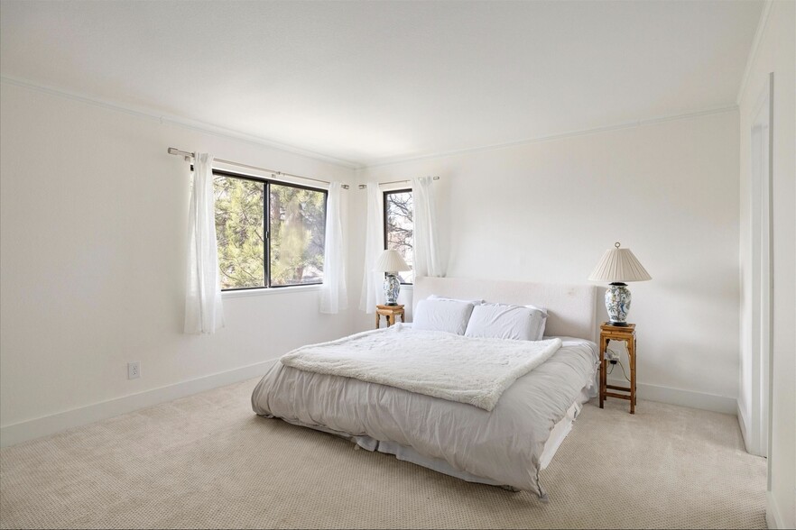 Master bedroom- unfurnished - 4647 Burgundy Ln