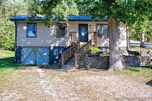 Building Photo - 301 Amburgey Dr