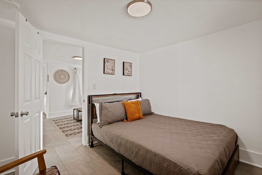 Building Photo - 2904 Berwick St