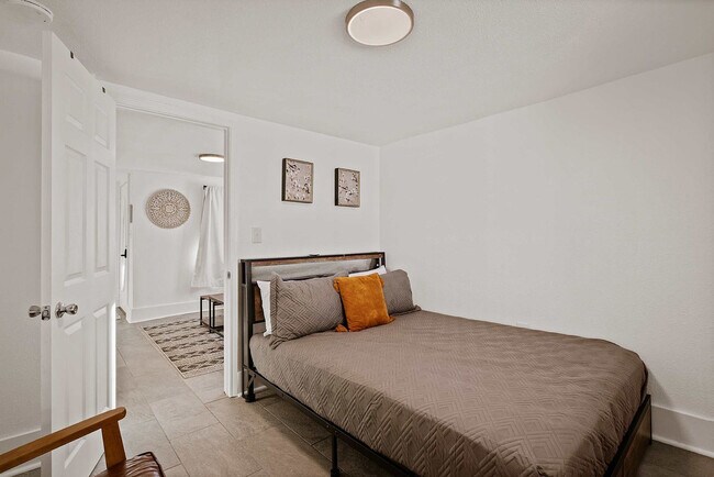 Building Photo - 2904 Berwick St