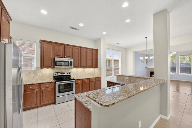 Building Photo - 2668 Costa Mesa Dr