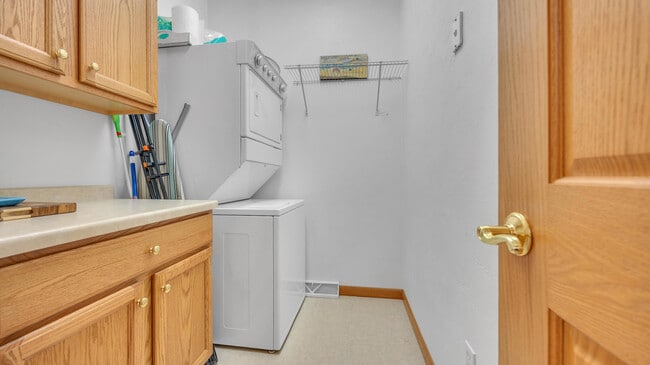 Building Photo - 516 Otto Way