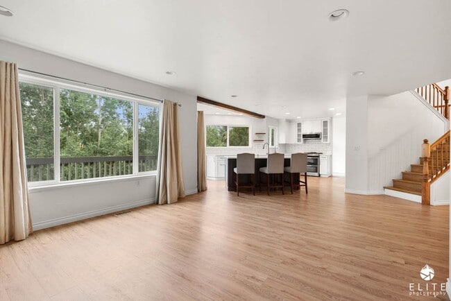 Building Photo - 4 Bedroom | 2.5 Bathroom | Garage - Conven...
