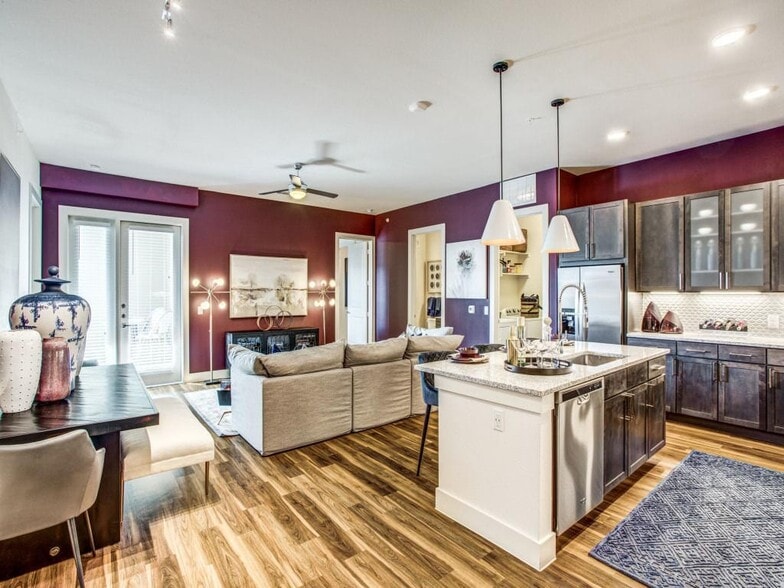 Bluffs at Midway Hollow apartments — community photo - Bluffs at Midway Hollow