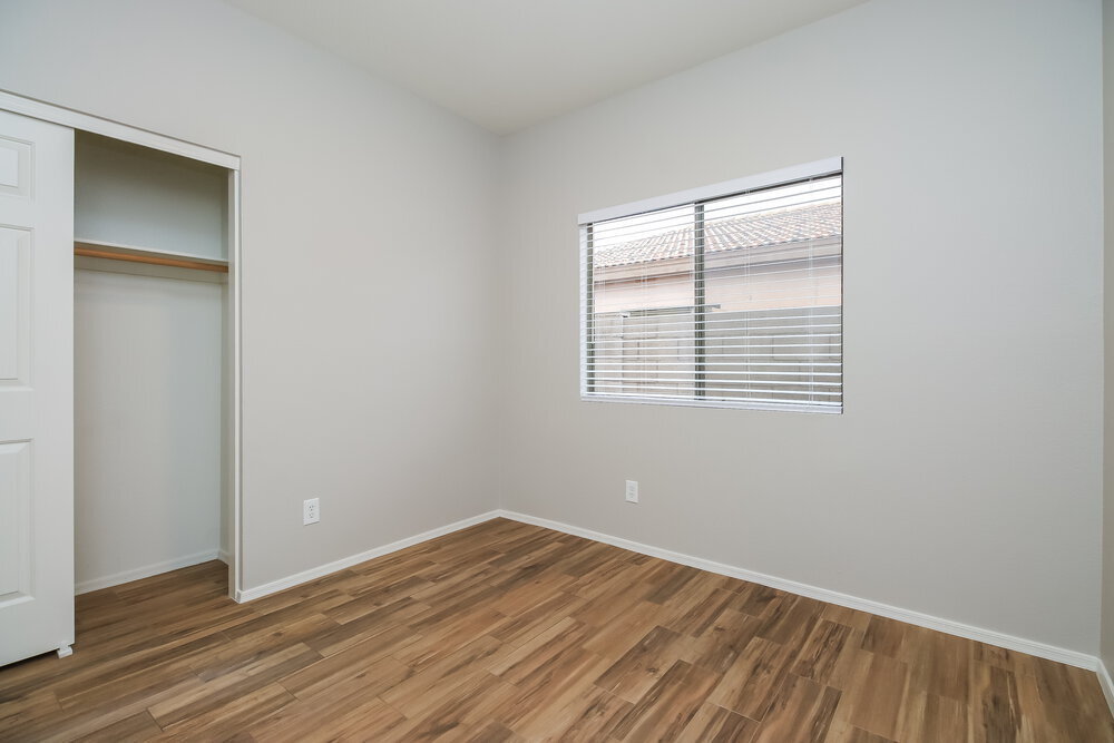 Building Photo - 6629 W Range Mule Dr