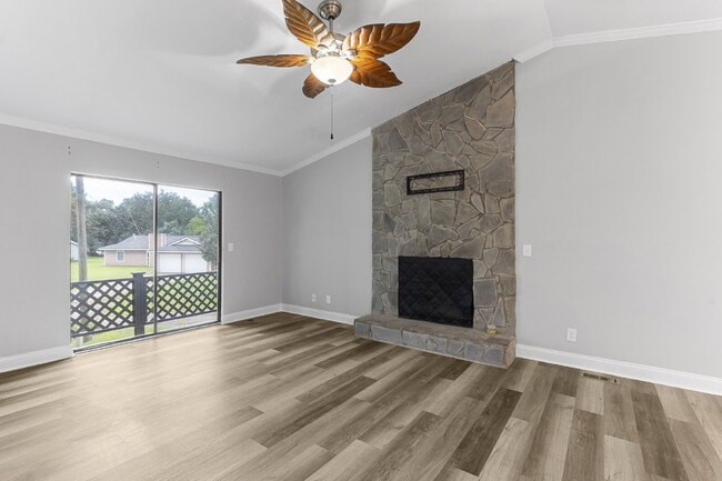 Building Photo - 109 Vinewood Ct