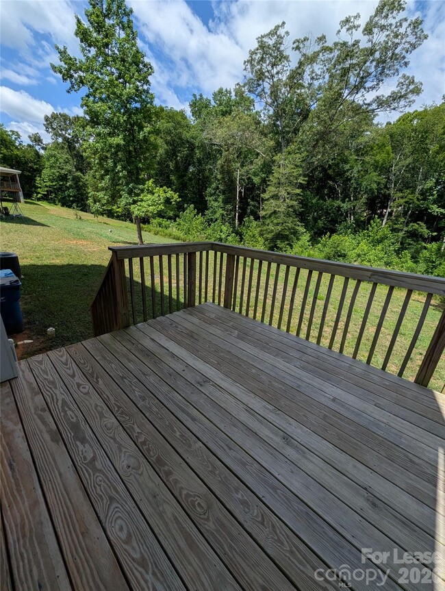 Building Photo - 152 Pumice Dr