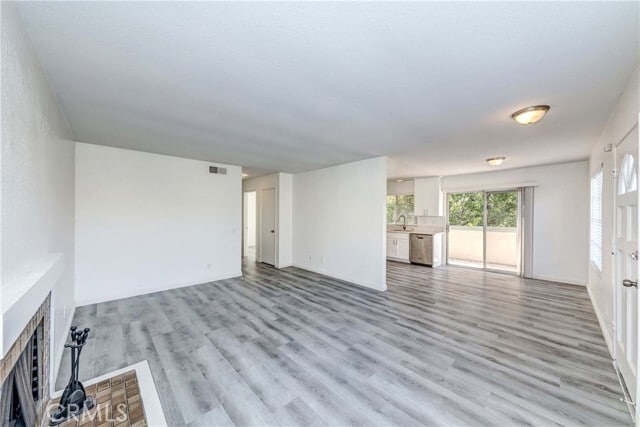 Building Photo - 35 Oxford