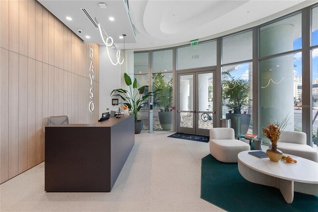 Building Photo - 301 Quay Commons Quay