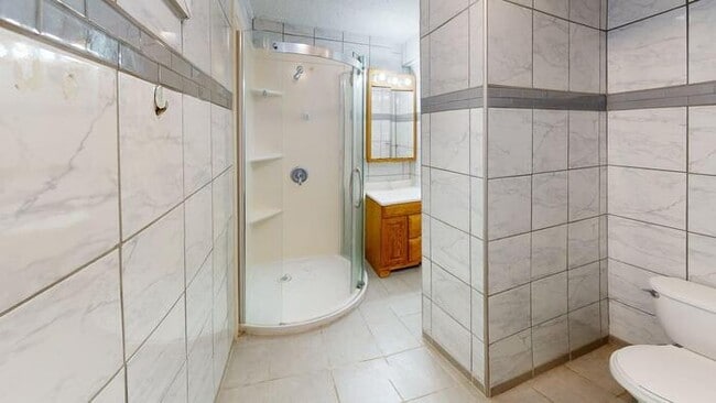 Building Photo - 1727 Assumption Dr