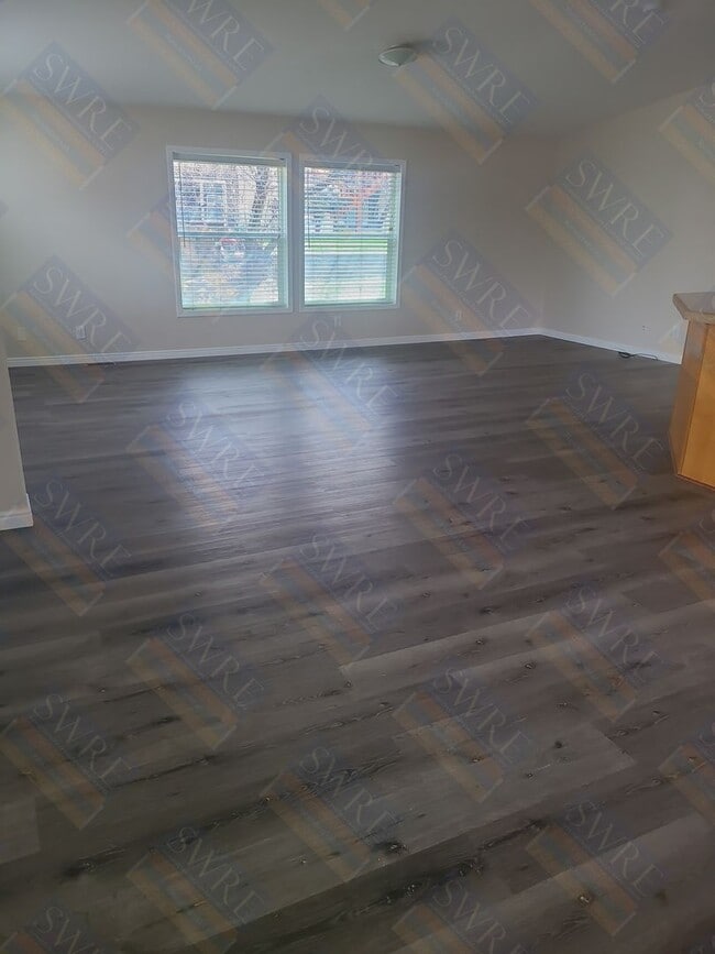Building Photo - Available Now! Call our office today to sc...