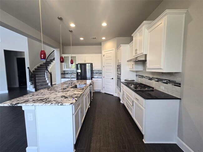 Building Photo - 340 Cross Timbers Dr
