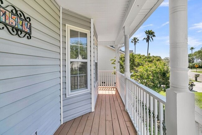 Building Photo - 1574 Ocean Neighbors Blvd