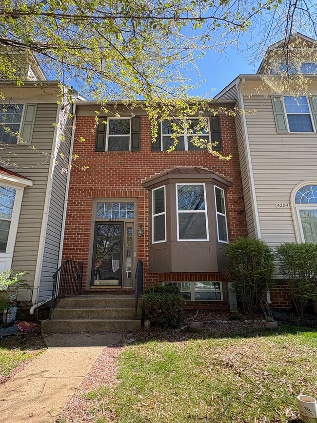 Building Photo - Beautifully Remodeled Randallstown 4bd/3.5ba W/ CAC, W/D, and Updates Galore! Available now