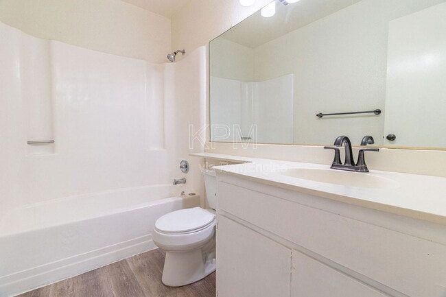 Building Photo - 5626 Blackoak Ct