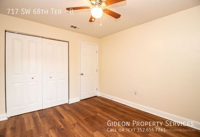 Building Photo - 717 SW 68th Terrace