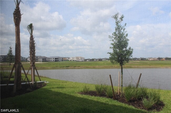 Building Photo - 5661 Melbourne Ct