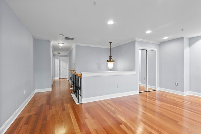 Building Photo - 169 Price Ct