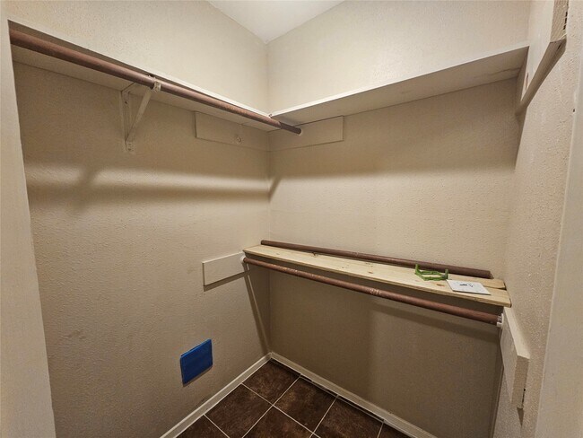 Building Photo - 22218 Spring Gate Dr