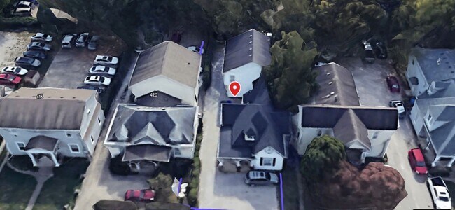 Building Photo - 424 Woodland Ave