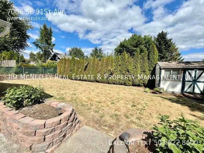 Building Photo - 7006 SE 91st Ave